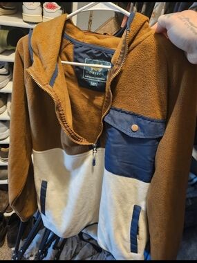 Horizon Men’s Colorblock Fleece Pullover Hoodie - Brown/Blue/Cream